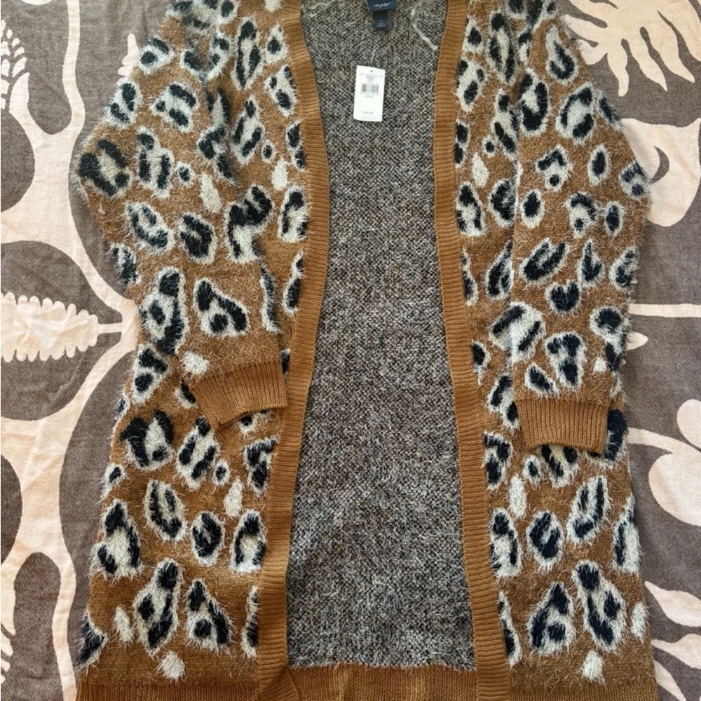 ✨ NWT ✨ Daytrip Cheetah Print Cardigan